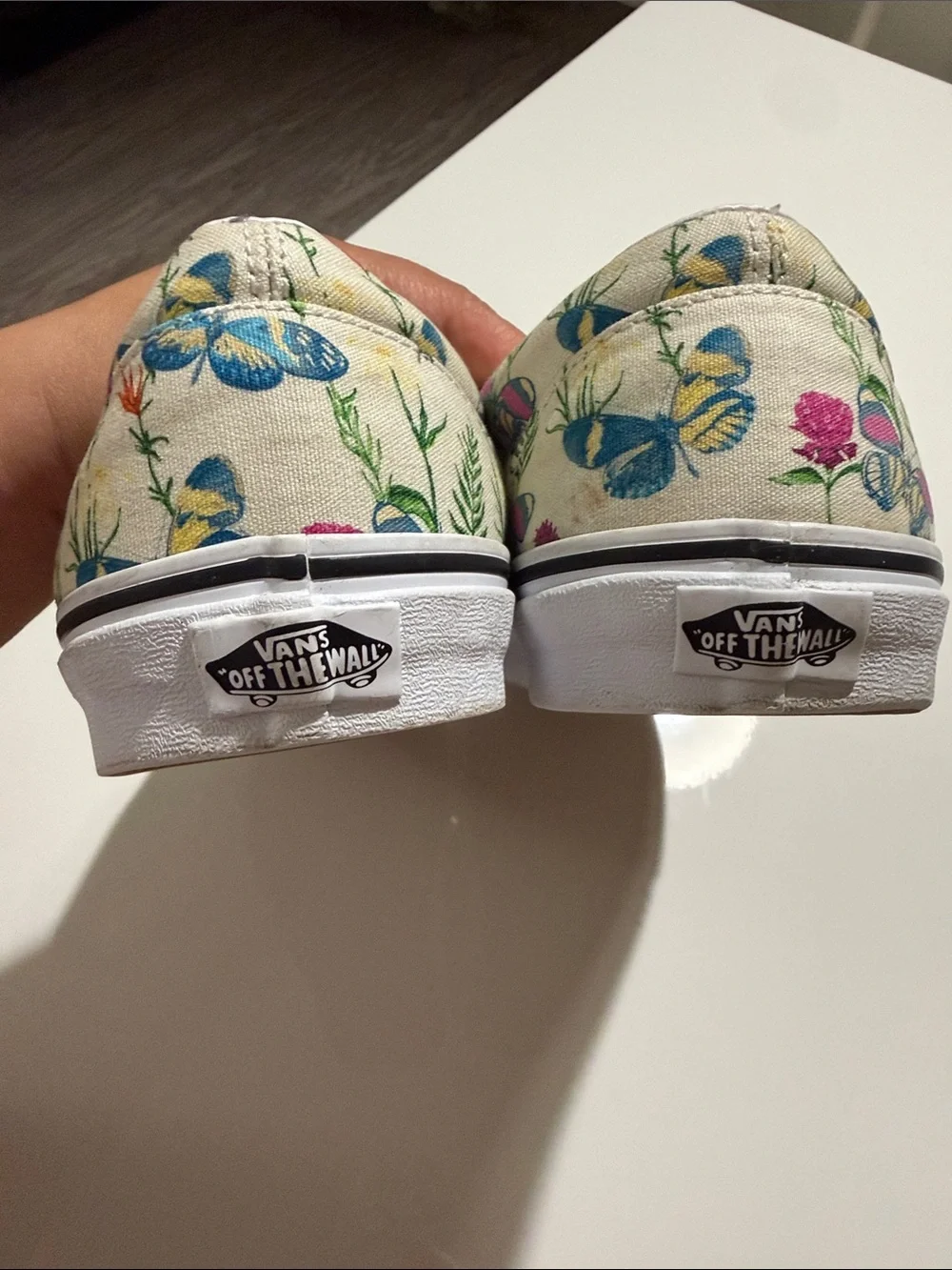 Vans Men's Size 12 Classic Slip On Butterfly Floral Sneaker Shoes Almost new